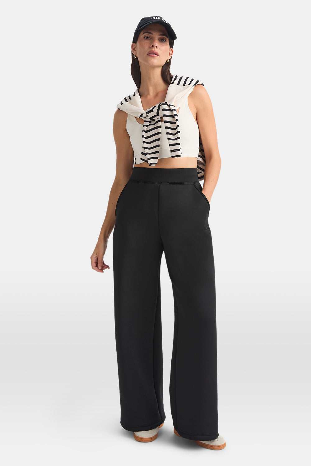 Scuba Wide Leg Jogger - Black